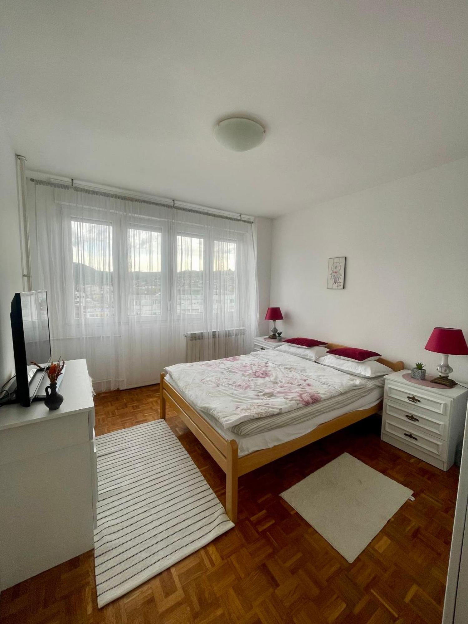 Apartman Maja Banja Luka Exterior foto